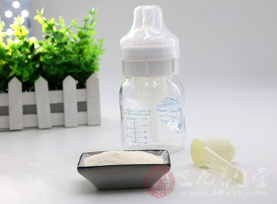 首届婴幼儿奶粉创新发展论坛召开 - 民福康,三