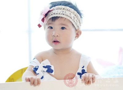 大人在饮食上的习惯和言行对孩子有很大的影响 大人在饮食上的习惯和言行对孩子有很大的影响