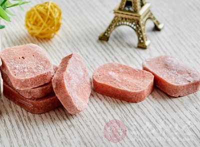 火腿肠是生活当中很多人喜欢吃的食品 火腿肠是生活当中很多人喜欢吃的食品