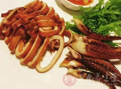 哪些體質(zhì)的人不適宜食用魷魚絲