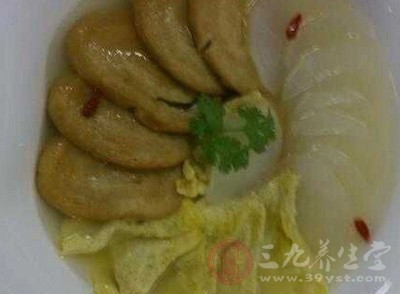 烧开后再用小火焖5分钟并且用水调淀粉勾芡