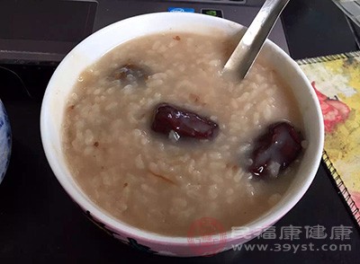 枸杞羊腎粥也可以溫補(bǔ)腎陽