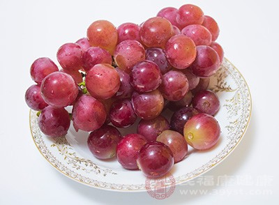 月经期可以吃葡萄吗 经期可以吃这些水果