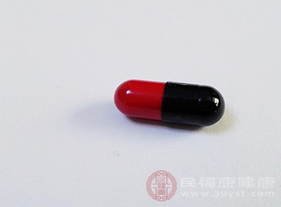 烘干后研成粉末，裝入膠囊中吞服