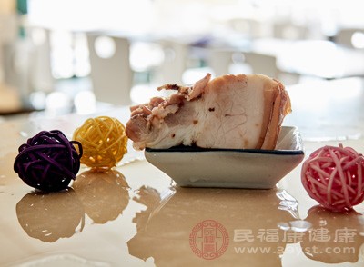 黃豆含有纖維和其他營養(yǎng)素，但好不要與糖或豬肉一起烹飪