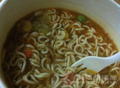 泡面時(shí)垃圾食品嗎