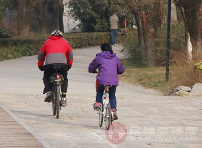 一般人認(rèn)為，所謂的騎車(chē)蹬踏就是腳往下踩，腳蹬子轉(zhuǎn)一圈，能前進(jìn)就行了