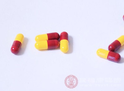 主要用氫化可的松，對(duì)因缺氧引起的腦水腫的病例