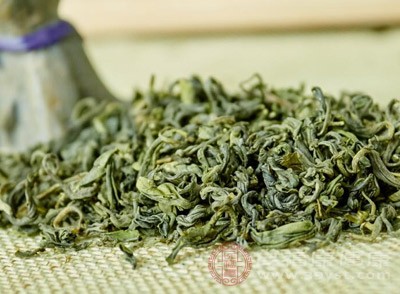 綠茶富含紅茶所沒(méi)有的維生素C