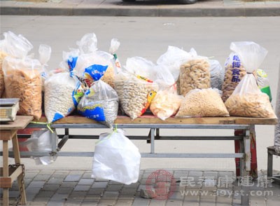 净化学校及周边食品安全环境 净化学校及周边食品安全环境