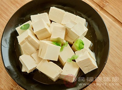 吃豆腐的好处 这些食物不能和豆腐一起吃