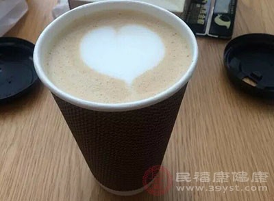 每天喝两到三杯咖啡的妇女的心脏病死亡风险降低了25%