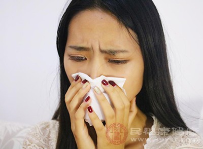 过敏性鼻炎症状 喷嚏打不停可能是因为它