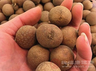 桂圓可以調(diào)節(jié)人的大腦皮層