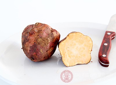 红薯能生津止渴，可生啖或煮食