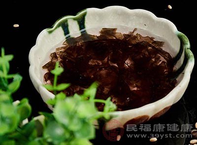 紫菜是我们餐桌上常见的一种海产品