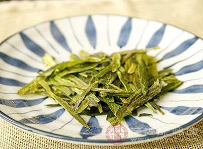 在众多的茶叶种类中绿茶性凉