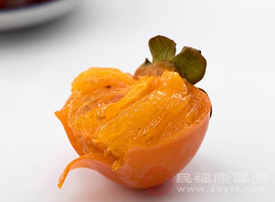 柿子含有豐富的營(yíng)養(yǎng)成分