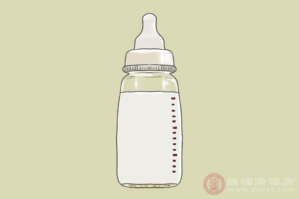 喝母乳0-6個月的寶寶，奶量是沒有一個具體的標準的