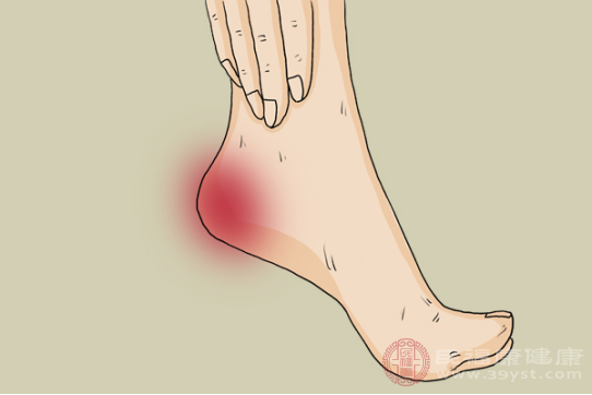 足跟骨刺是人們腳后跟在受到某些原因破壞以后，發(fā)生的骨硬化、增生等自然老化的現(xiàn)象