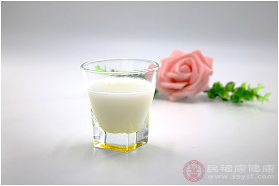 牛奶是每個(gè)家庭都會(huì)常被的飲品