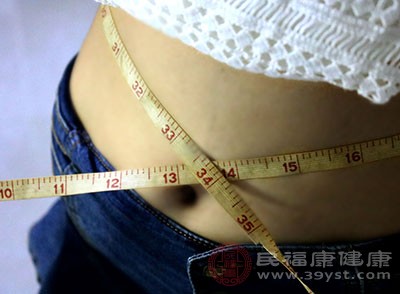 如果想要在哺乳期減肥，那么需要咨詢醫(yī)生