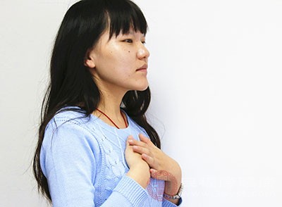 胸闷气短有可能会导致胸部出现闷胀的症状