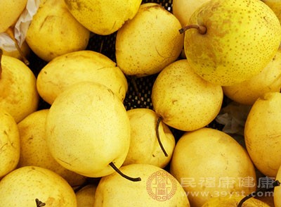 梨是民间治疗感冒常用的一种水果