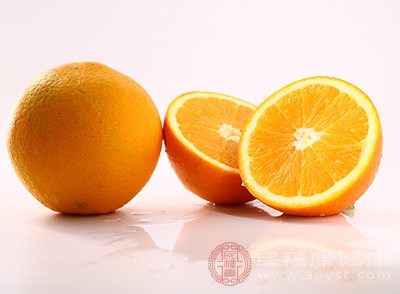 橙子中含有丰富的水分