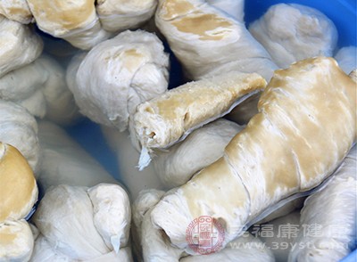 烤面筋属于陕西地区的传统特色美食