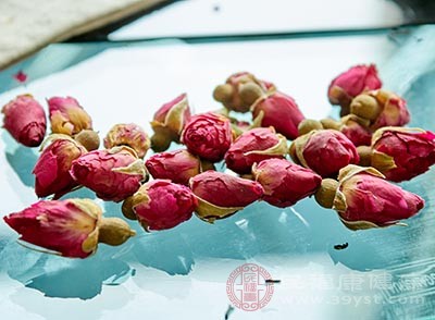 泡茶方法對于喝玫瑰花茶來說也非常重要