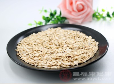 燕麦就是一种富含膳食纤维素和植物蛋白质的谷物