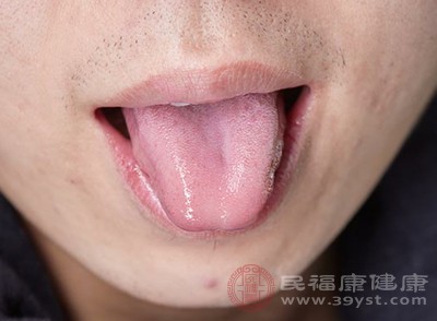 在中医里，舌头的颜色和舌苔的状况可以反映人的内脏状态