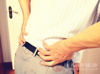 腰膝酸软是肾脏疾病的一种常见症状