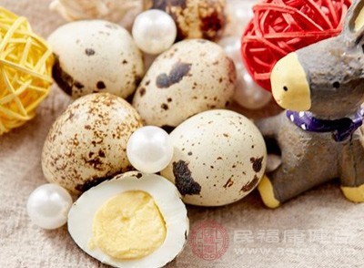 鹌鹑蛋由于个头小，可适当增加至3-5枚