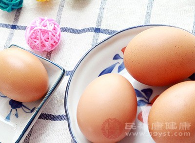 厨房的常见食材被很多人小瞧了 鸡蛋的营养价值不止补蛋白质
