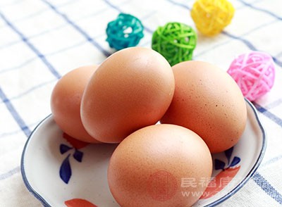 对于月经期间的女性来说，鸡蛋易于消化，不会加重肠胃负担