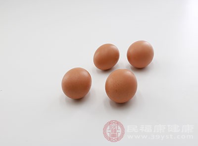 一天一个鸡蛋是好是坏 多吃鸡蛋会导致胆固醇过高吗