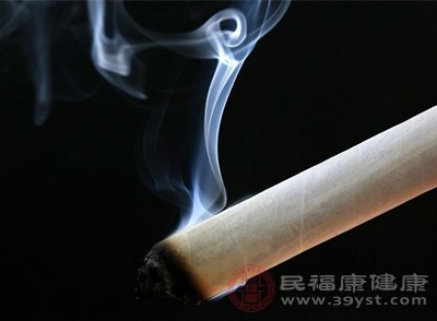 祛濕還可以采用艾灸、拔罐的方式，有通經(jīng)活絡(luò)的效果