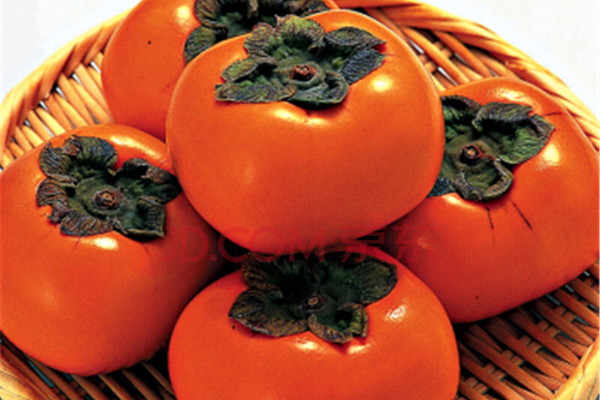 柿子好吃有营养 但这些食用禁忌你知道吗_民福康