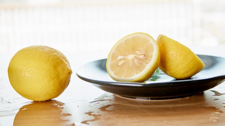 柠檬水的功效与作用是哪些