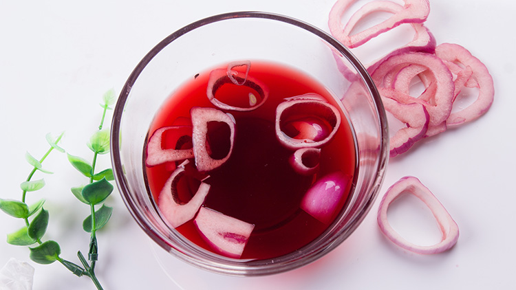 红酒泡洋葱的神奇功效与作用有哪些