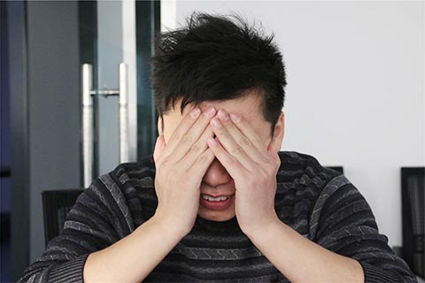 早泄不仅会影响正常的性交,还会对男性的心理产生一定的影响 早泄不仅会影响正常的性交,还会对男性的心理产生一定的影响