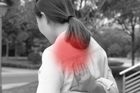 如果你有全身酸痛无力的感觉的话，很可能说明你缺钙了