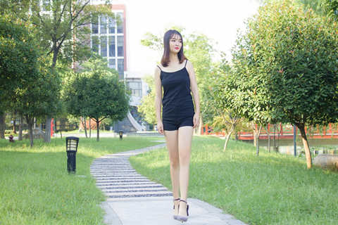 月经是女性的好朋友，正常来说，它从女性青春期以后就要跟随女性最重要的一段时光了，直到更年期绝经，月经才会离开