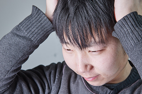 首先可以用物理治疗的方法来治疗神经痛