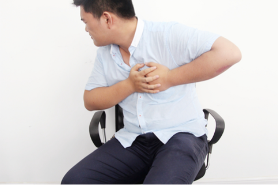 支原体肺炎是什么意思，顾名思义他就是因为支原体感染后引起的肺炎，这种肺炎的患病人数也是在最近几年才开始变多的