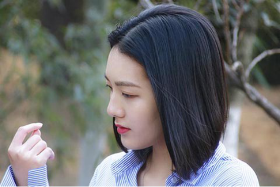 每个女性都希望自己有一头乌黑亮丽的头发 每个女性都希望自己有一头乌黑亮丽的头发