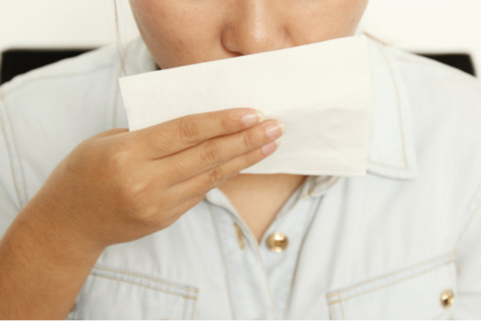 肺结核属于是呼吸系统比较常见的一种疾病，这个病还具有一定的传染性