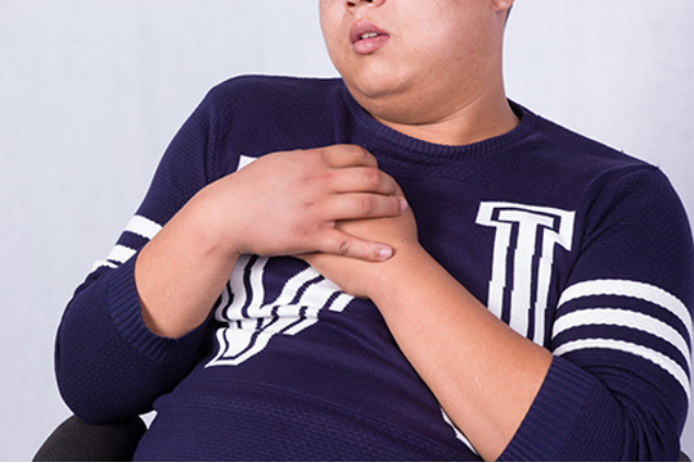 很多人都有出现过呼吸费力或呼吸困难的问题，但一般持续的时间不长